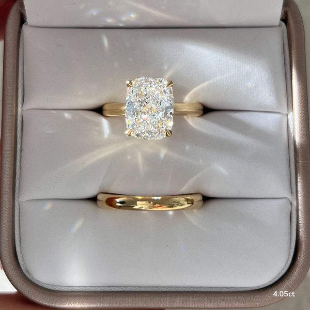 Avery Yellow Gold Solitaire Engagement Ring