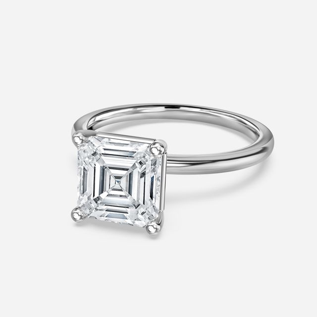 Una Platinum Engagement Ring