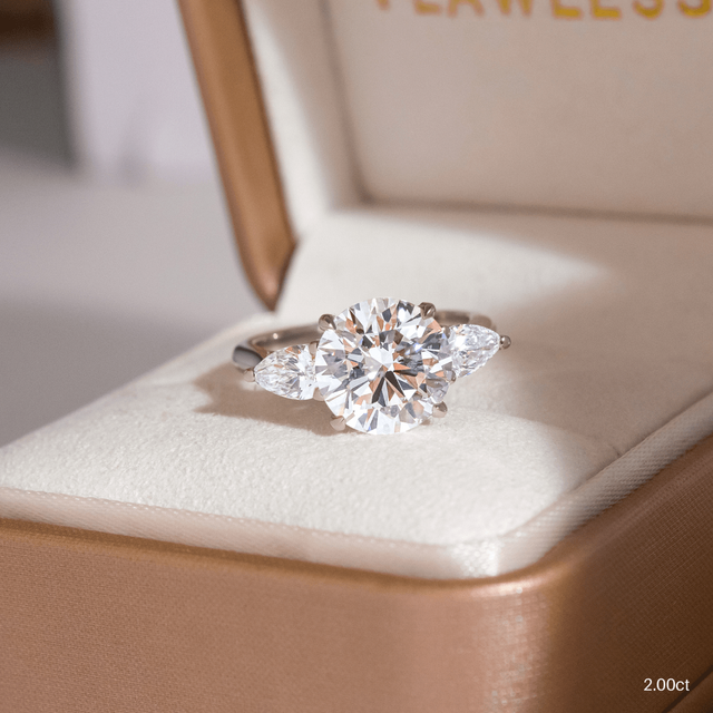 Nimi White Gold Trilogy Engagement Ring