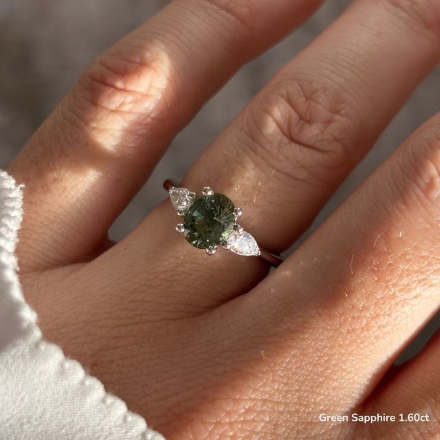 Vivian Platinum Engagement Ring