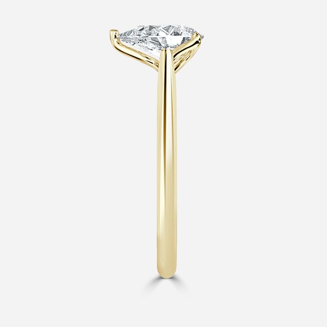 Dalia Yellow Gold Solitaire Engagement Ring