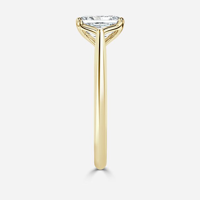 Dalia Yellow Gold Flower Engagement Ring