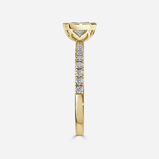 Lyra Yellow Gold Engagement Ring