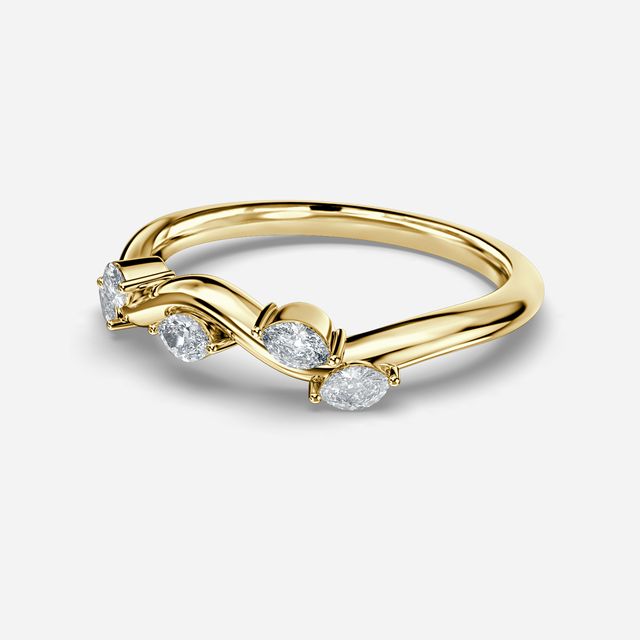 Night Jasmine Yellow Gold Wedding Ring