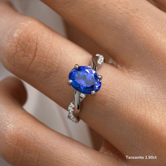 Sahana Platinum Pave Engagement Ring