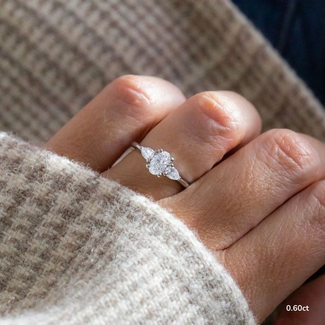 Vivian Platinum Engagement Ring