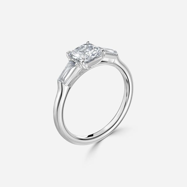 Kenzo White Gold Engagement Ring