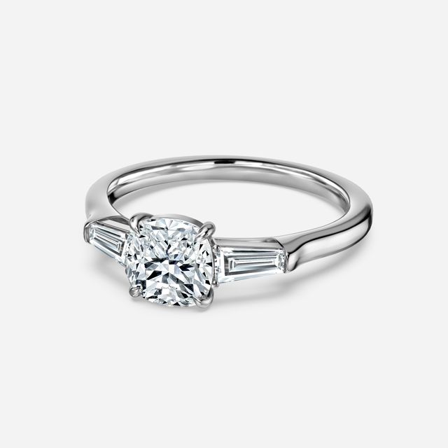Kenzo White Gold Engagement Ring