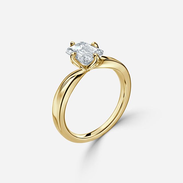 Vri Yellow Gold Flower Engagement Ring