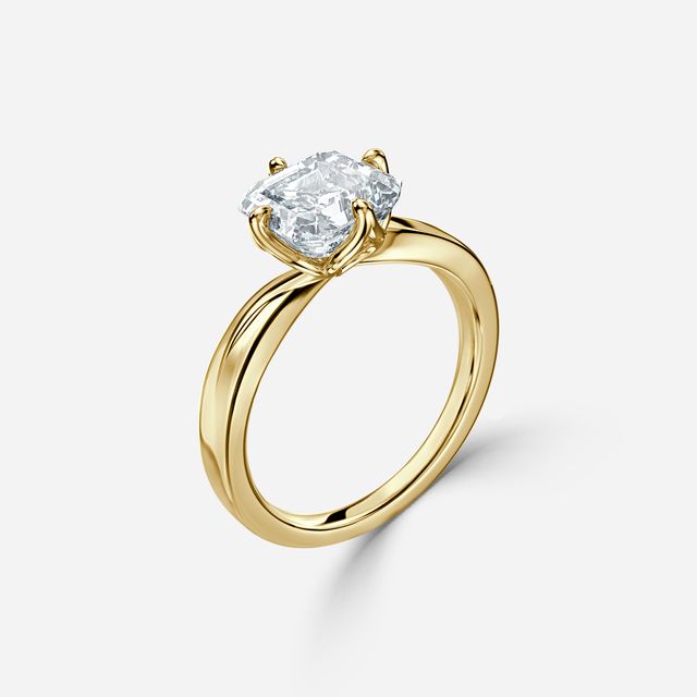 Vri Yellow Gold Solitaire Engagement Ring