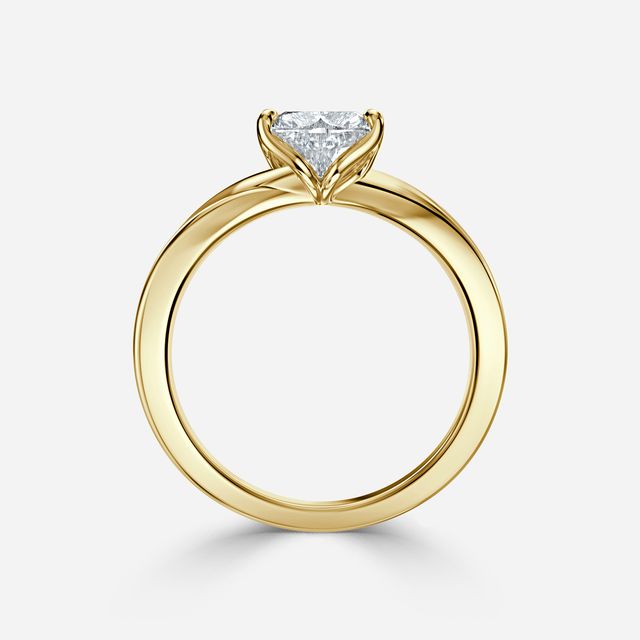 Vri Yellow Gold Solitaire Engagement Ring