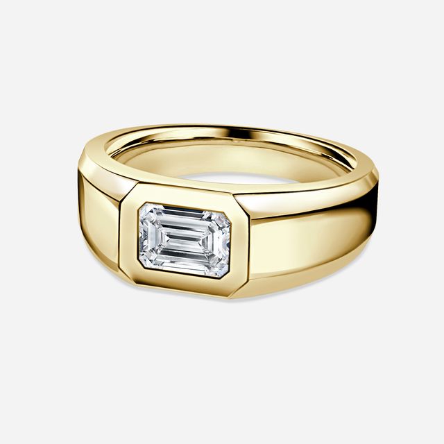 Bezel Set Men's Engagement Ring In Yellow Gold