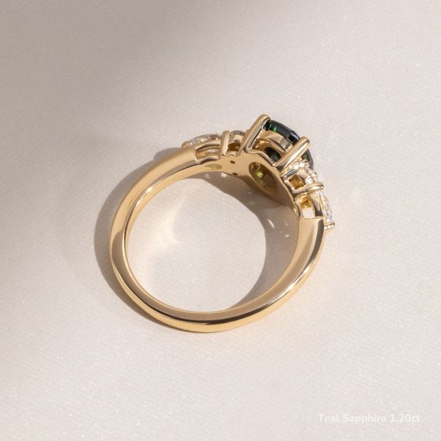 Nanami Yellow Gold Trilogy Cluster Engagment Ring