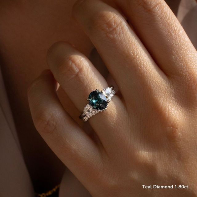 Vivian Platinum Engagement Ring