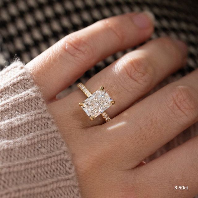 Aisha Yellow Gold Engagement Ring
