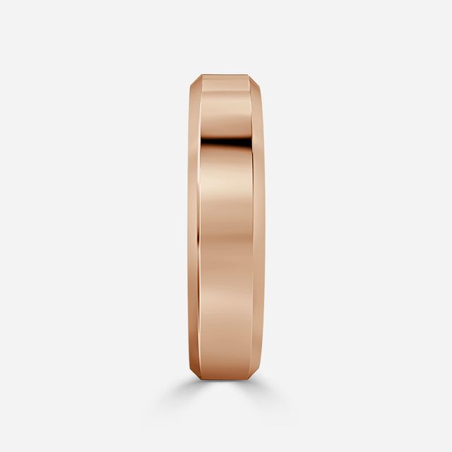 Beveled court wedding ring In Rose Gold