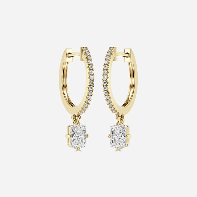 Sia Radiant Hoop Earring In Yellow Gold