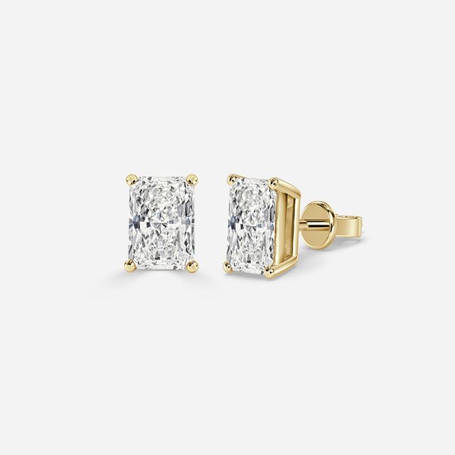 Radiant Diamond Stud Earrings In Yellow Gold
