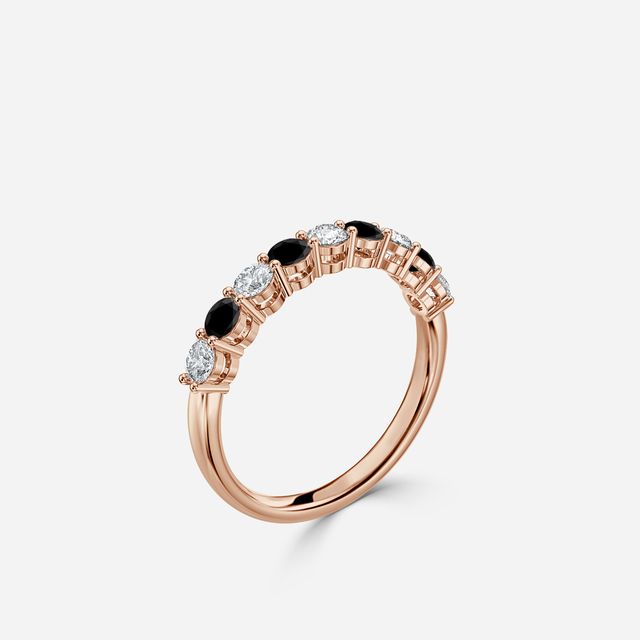 Black Diamond And Diamond Shared Single Claw Set In Rose Gold