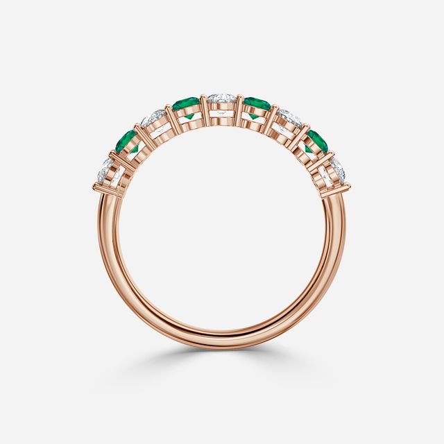 Green Emerald And Diamond Shared Single Claw Set In Rose Gold