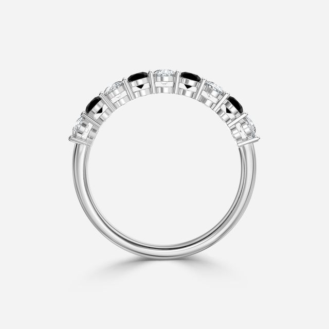Black Diamond And Diamond Shared Single Claw Set In White Gold