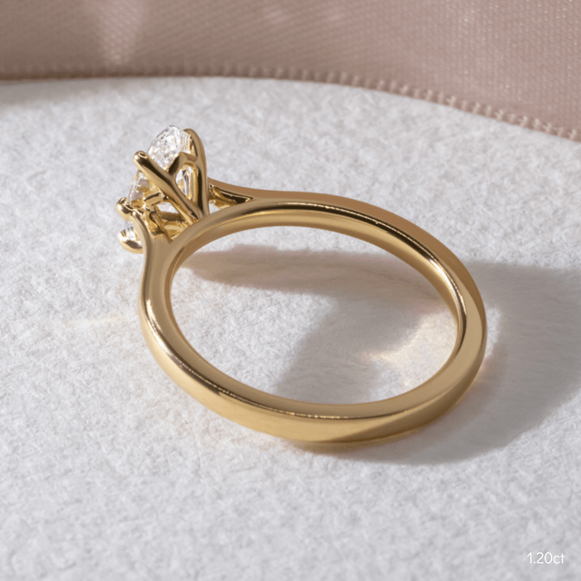 Rose Plain Engagement Ring In Yellow Gold