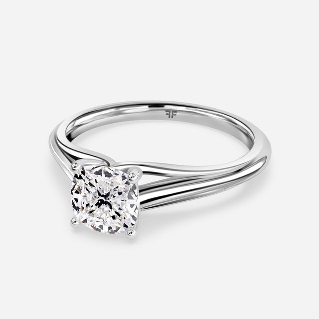 Olina White Gold Solitaire Engagement Ring