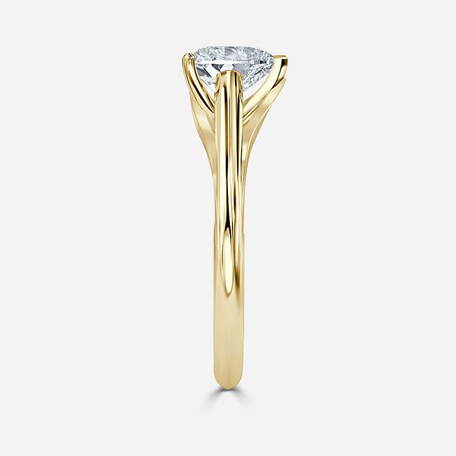 Olina Yellow Gold Solitaire Engagement Ring
