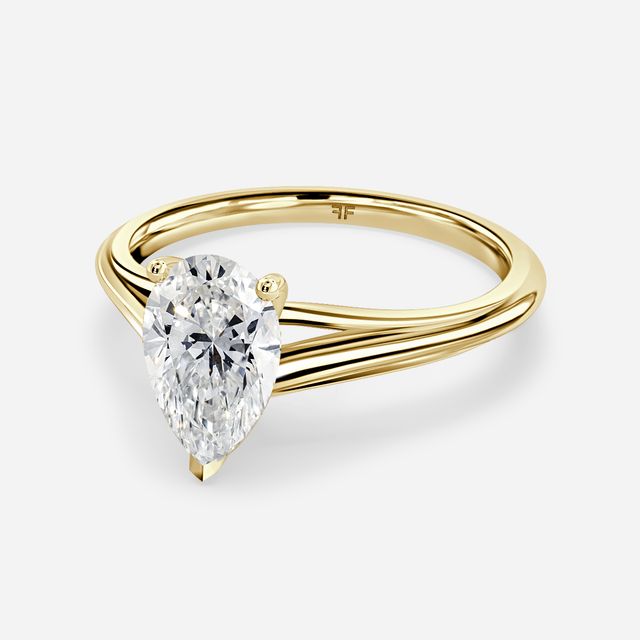 Olina Yellow Gold Solitaire Engagement Ring