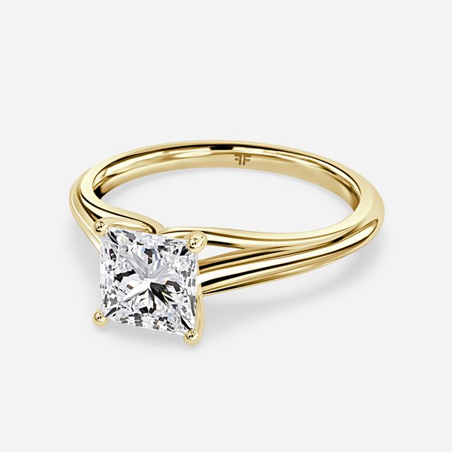 Olina Yellow Gold Solitaire Engagement Ring