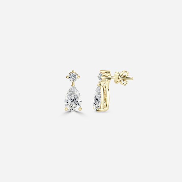 Drop Pear Diamond Earrings In Yellow Gold