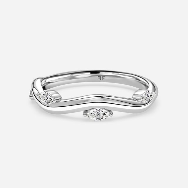 Tiare Wedding Ring In Platinum