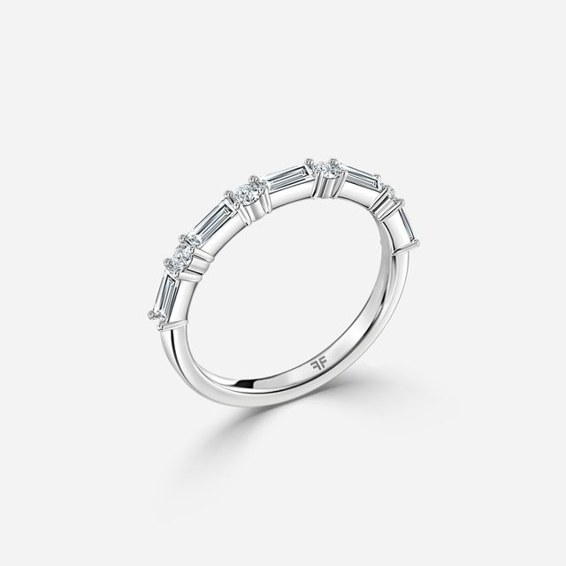 Linnia Wedding Ring In White Gold