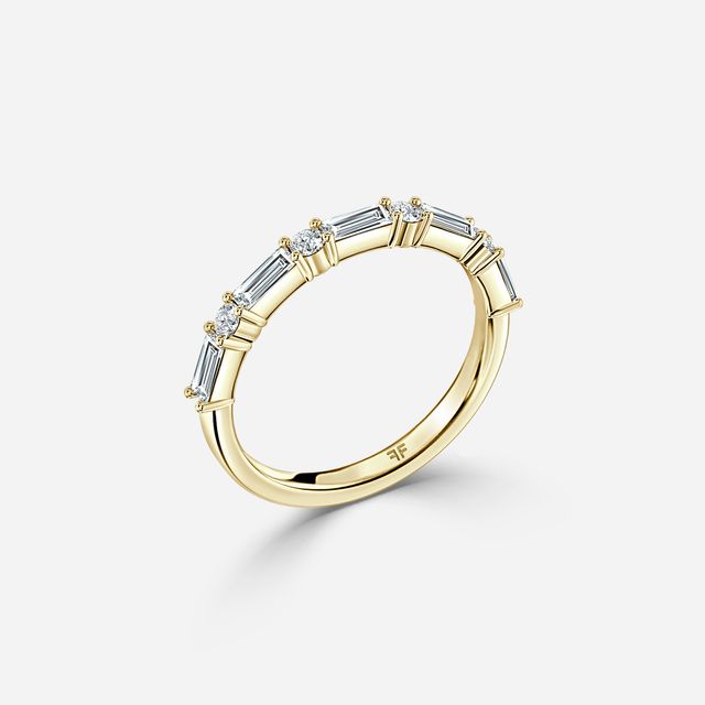 Linnia Wedding Ring In Yellow Gold