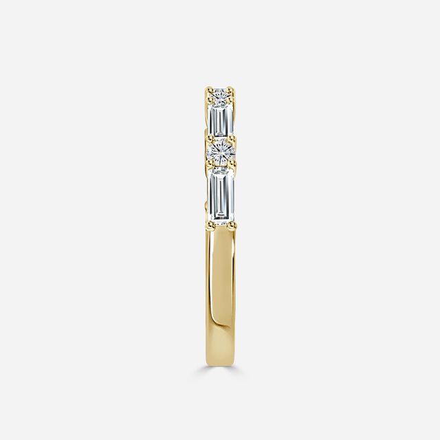 Linnia Wedding Ring In Yellow Gold
