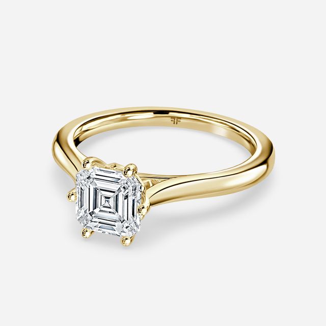 Rose Plain Engagement Ring In Yellow Gold