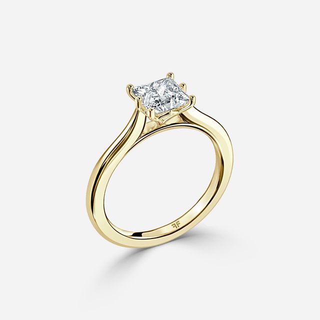 Rose Plain Engagement Ring In Yellow Gold