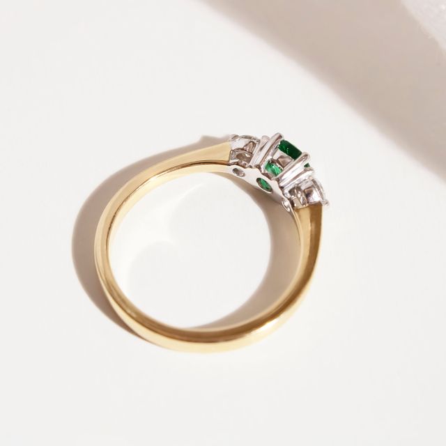 Round Emerald Trilogy 0.30ct