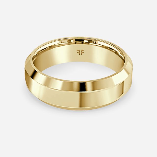 Gents 6mm Yellow Gold Wedding Ring