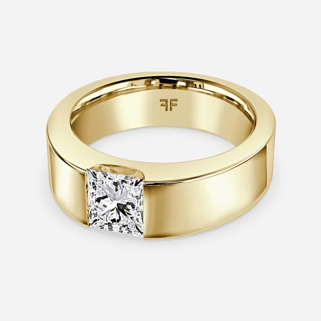 Lucas 6mm Yellow Gold Wedding Ring