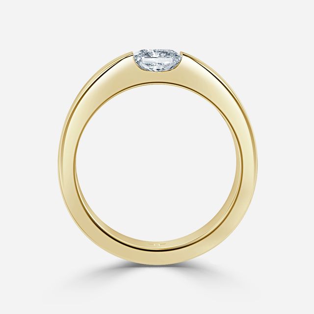 Lucas 6mm Yellow Gold Wedding Ring