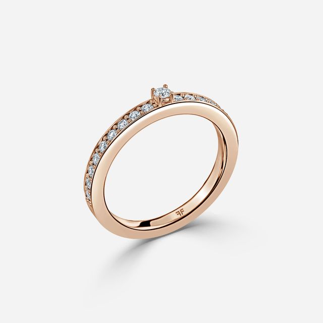 Round Cut Diamond Rose Gold Wedding Ring