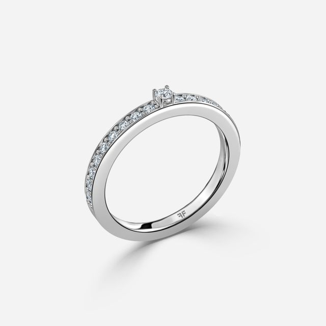 Round Cut Diamond White Gold Wedding Ring