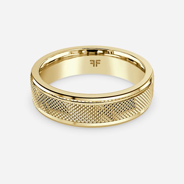 Matteo 5mm Yellow Gold Wedding Ring