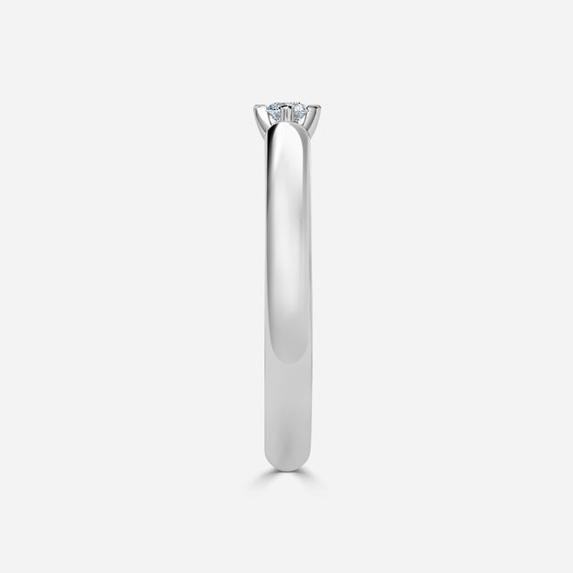 Single Diamond Wedding Ring In Platinum