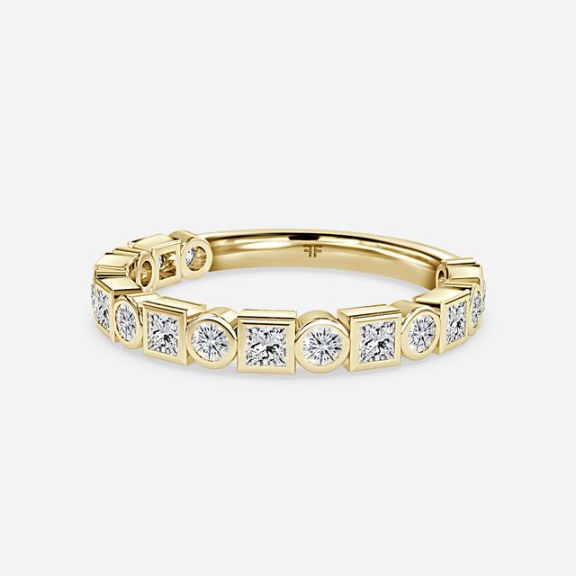 Bezel Set Round And Princess Cut Yellow Gold Wedding Ring