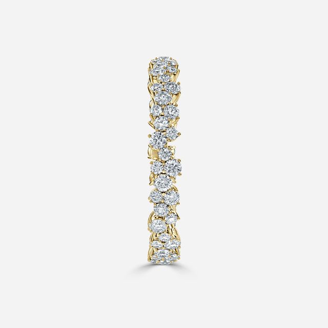 Full Floral Shared Claw Yellow Gold Wedding Ring