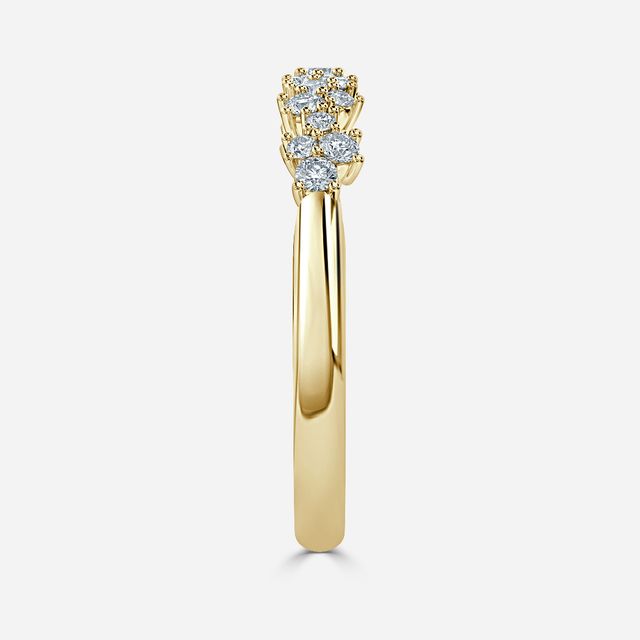 Floral Shared Claw Wedding Ring In Yellow Gold