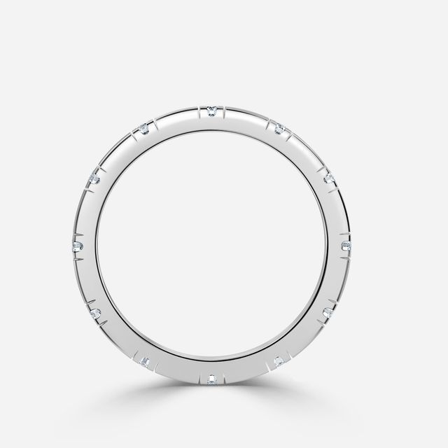 Round Diamond Wedding Ring In White Gold