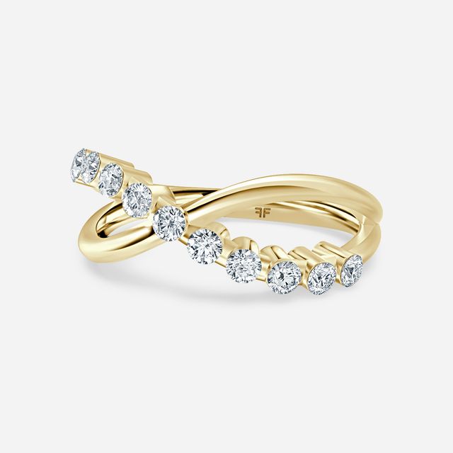 Crossover Shared Prong Yellow Gold Wedding Ring